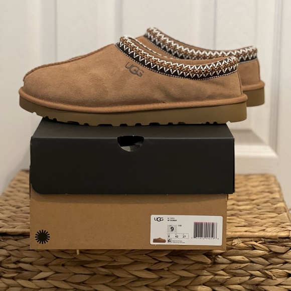 UGG TASMAN SLIPPER SIZE 9 CHESTNUT MENS - Picture 3 of 4